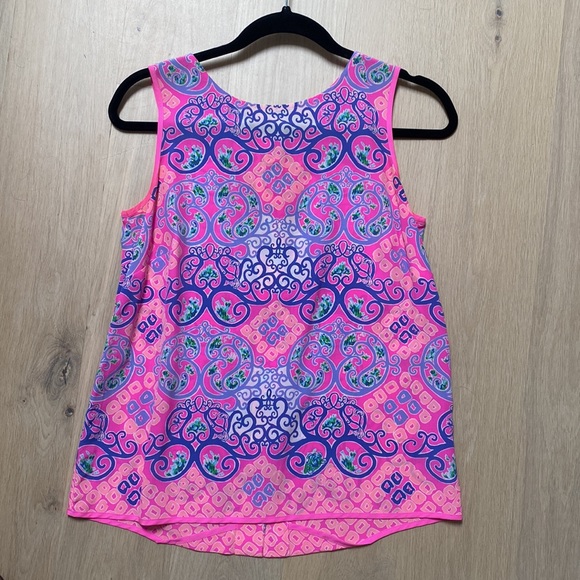 Lilly Pulitzer Iona Blouse Womens XS Silk Behind The Gates Sleeveless Pink - Picture 3 of 6